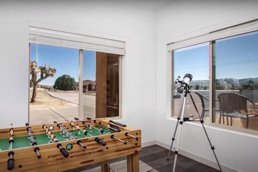 Three Tree Villa W/ Ev Charging Yucca Valley Buitenkant foto